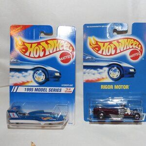 2) 1997 Hot Wheels Hydroplane and Rigor Motor New On Cards